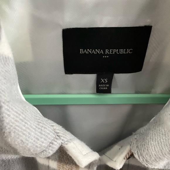 Sz XS Banana Republic Shacket - Picture 15 of 15